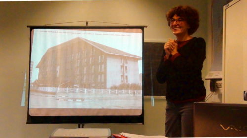 Maria Luisa Barelli tiene la sua lezioni sull'architettura del quartiere - 27/12/2018
